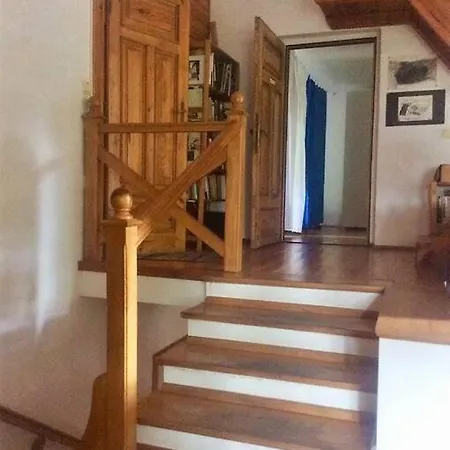 Pokoj W Domu Z Ogrodem W Milanowku